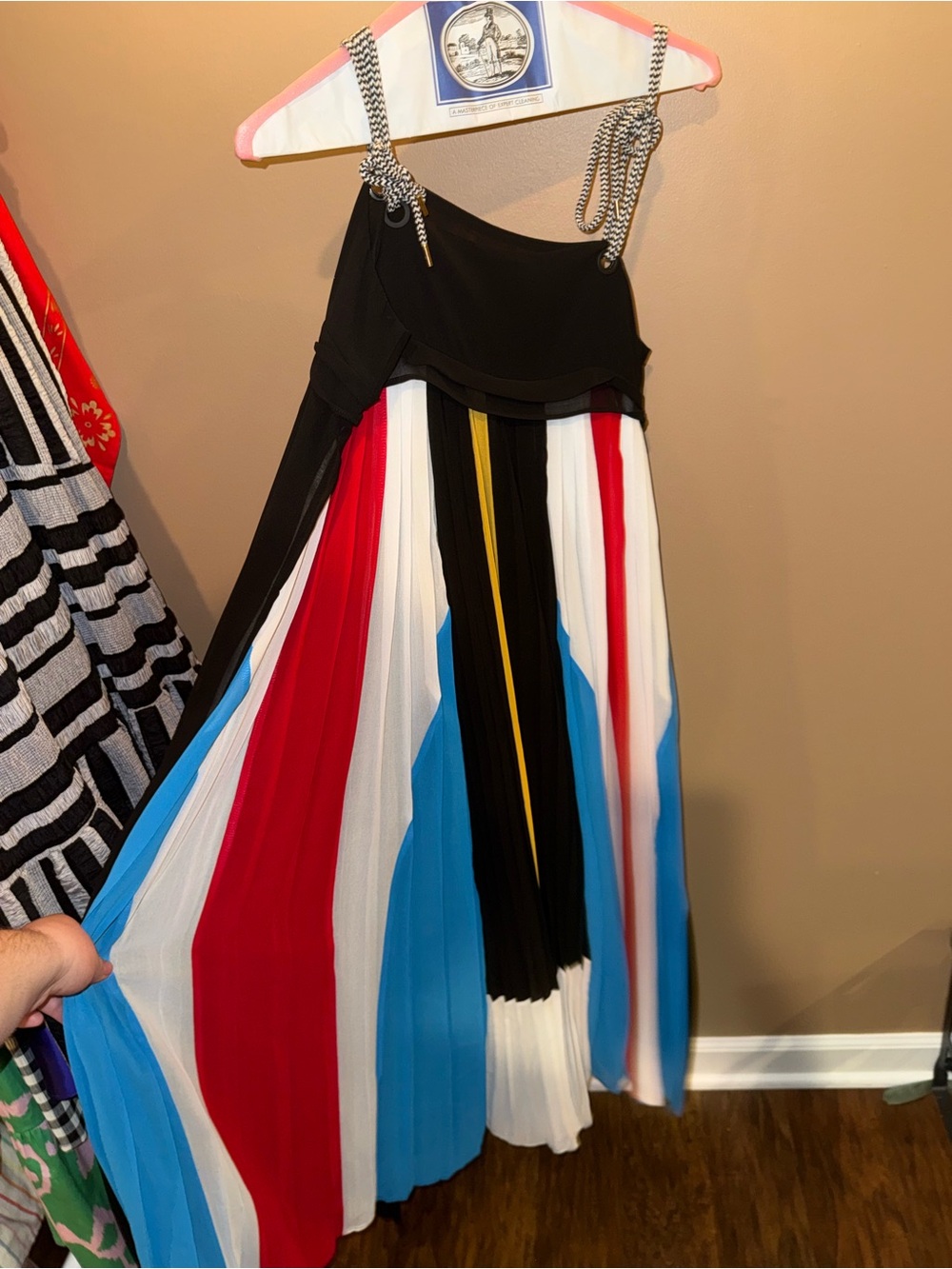 Colorblock Pleated Maxi Dress with Chain Straps - Black Multi
